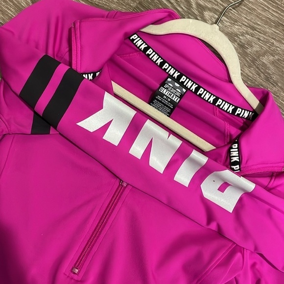 Victoria Secret Long Sleeve - Picture 5 of 7